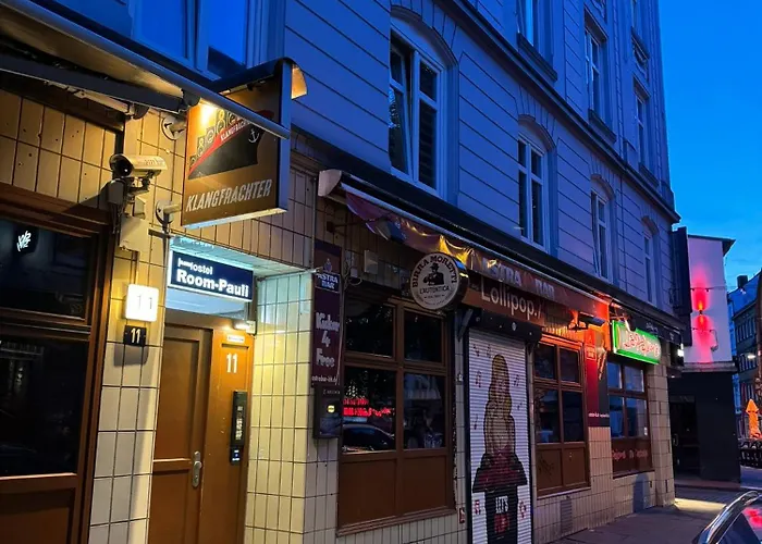 Pauli Hostel *