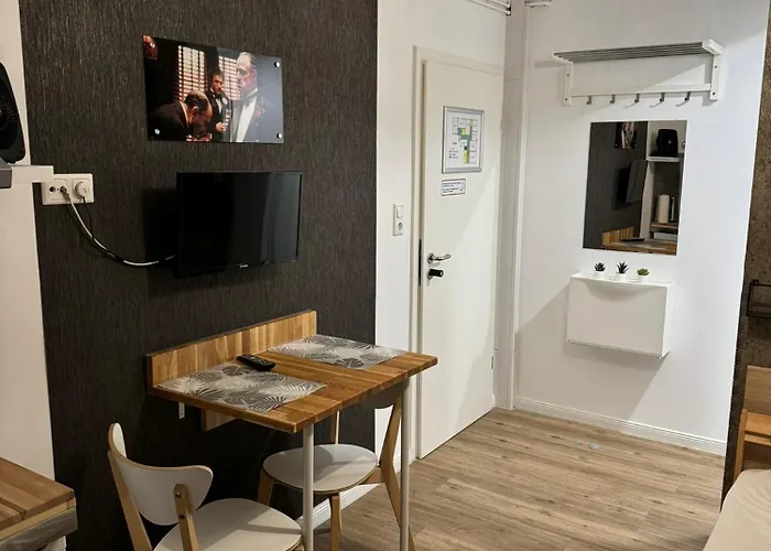 Pauli Hostel *
